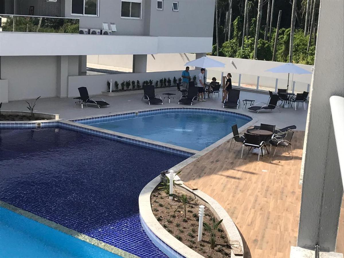 Apartamento luxuoso à 200 m da praia em Florianópolis-SC Exterior foto